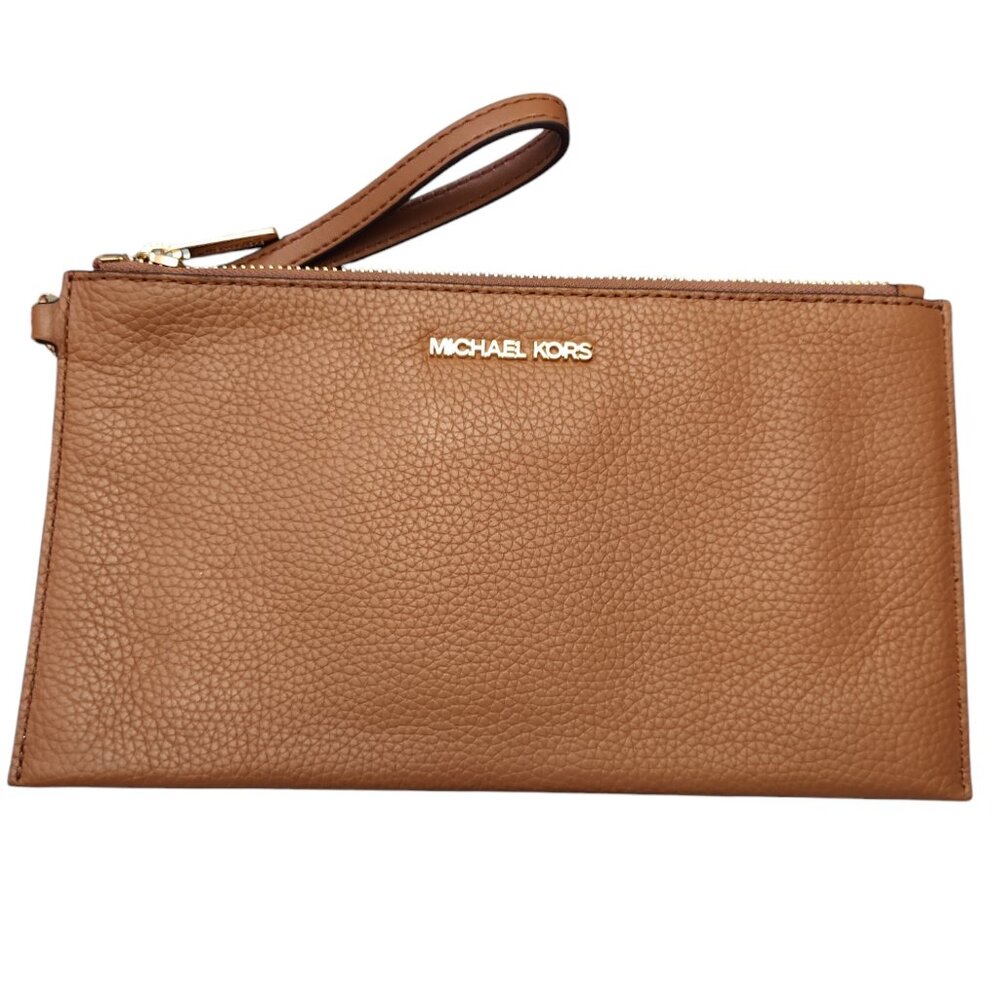 Michael Kors NWT inside Set Travel Pebbled Leather Large Top Zip Wristlet